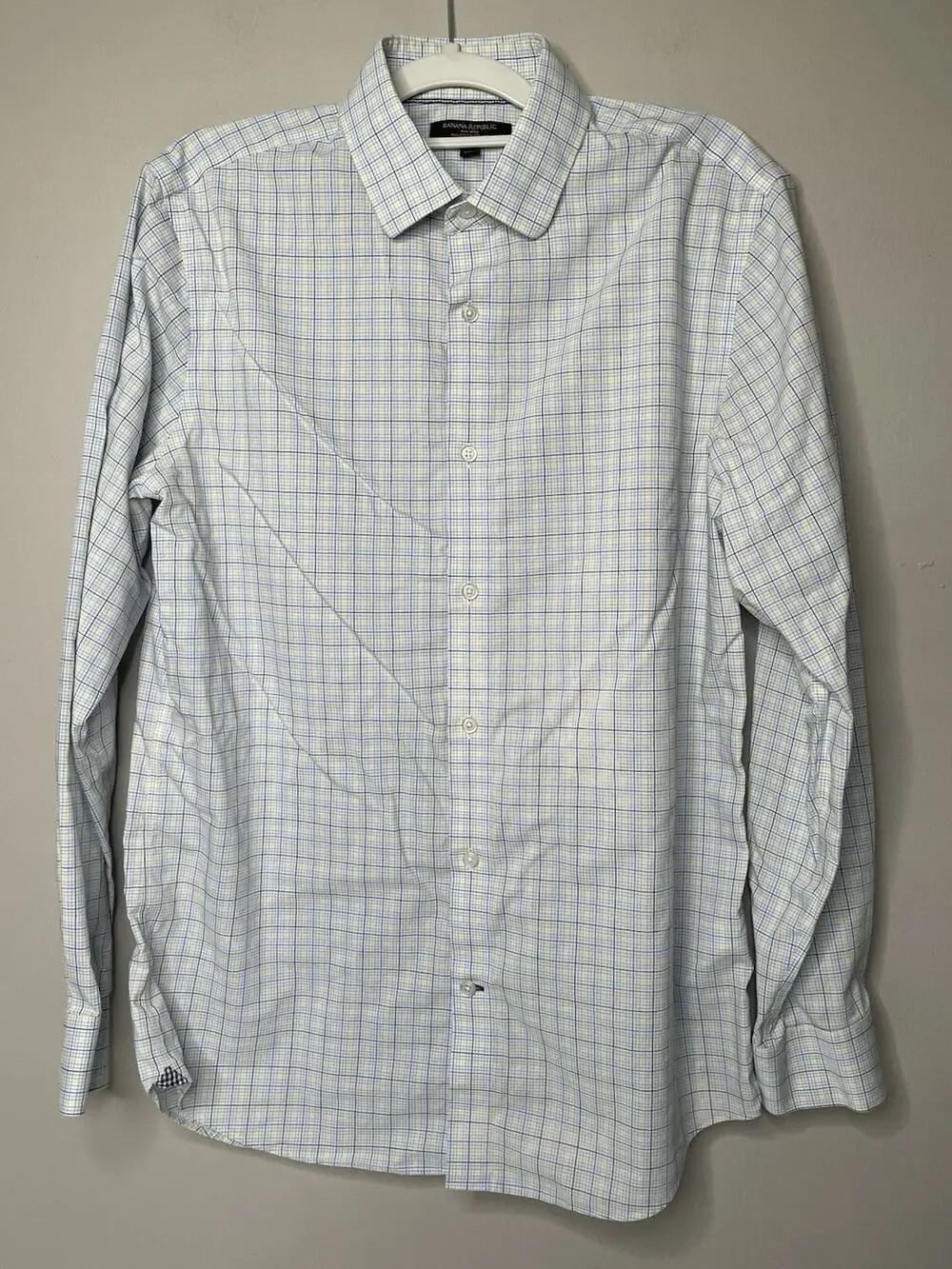 Banana Republic Camden Fit Shirt Mens Medium Blue Plaid Non Iron Stretch Button